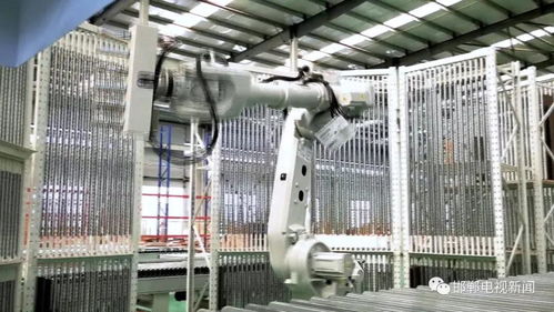 河北首条全自动智能家具生产线 星辉数控、越达智能家具与液压智能限高架的创新融合